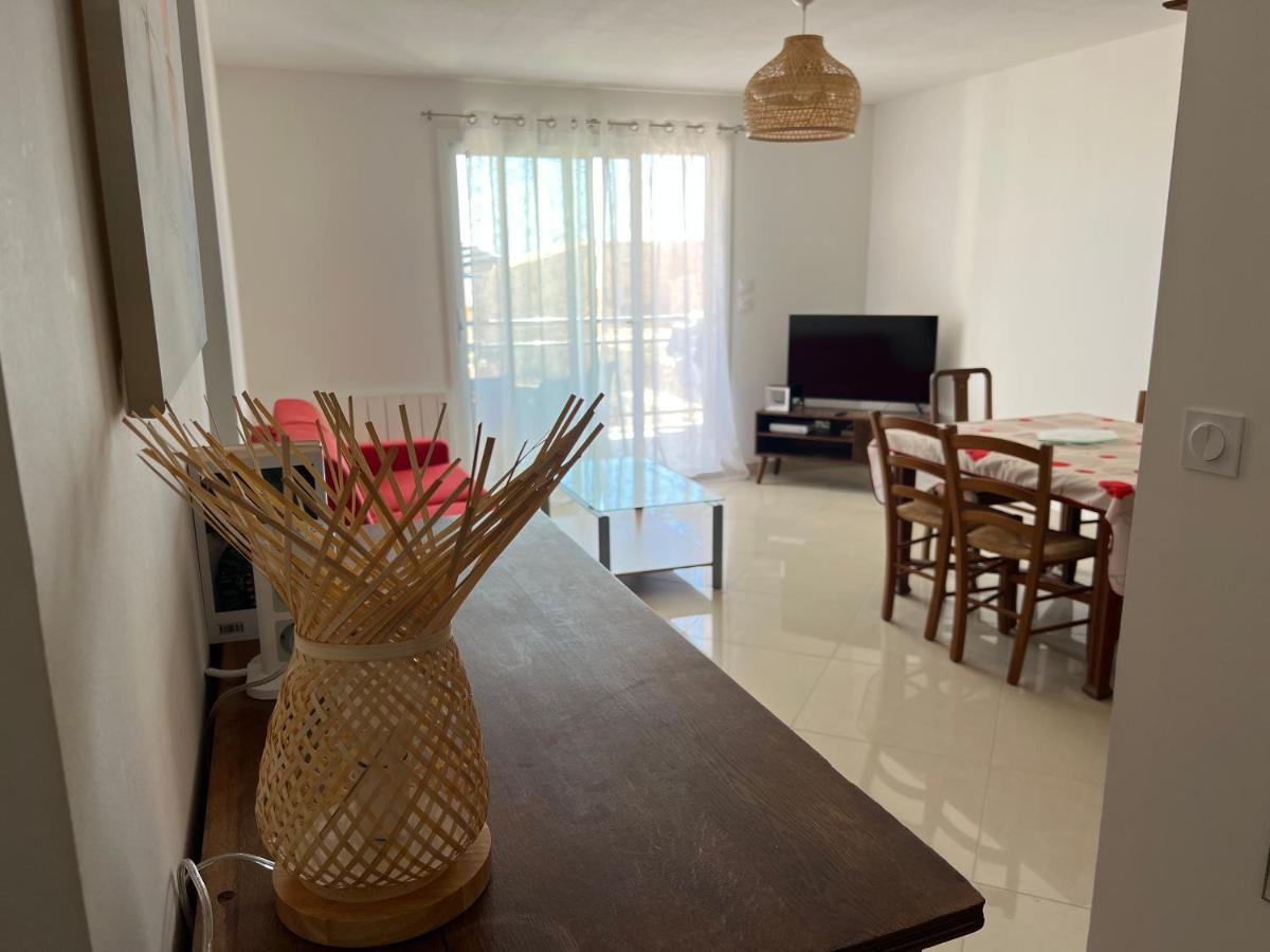 Superbe Appartement A Saint Pierre La Mer Dış mekan fotoğraf